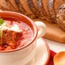 La cucina ucraina è stata riconosciuta come una delle migliori al mondo! E voi, avete già assaggiato il borsch e i varenyky?